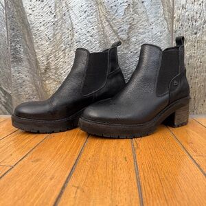 Bull Boxer Chelsea Boots
